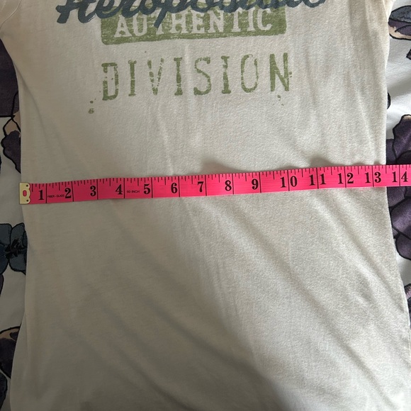 Aeropostale Graphic Tee (Medium) - Picture 8 of 10